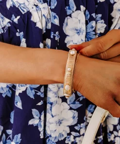 Hollow out Bangle-C5032823